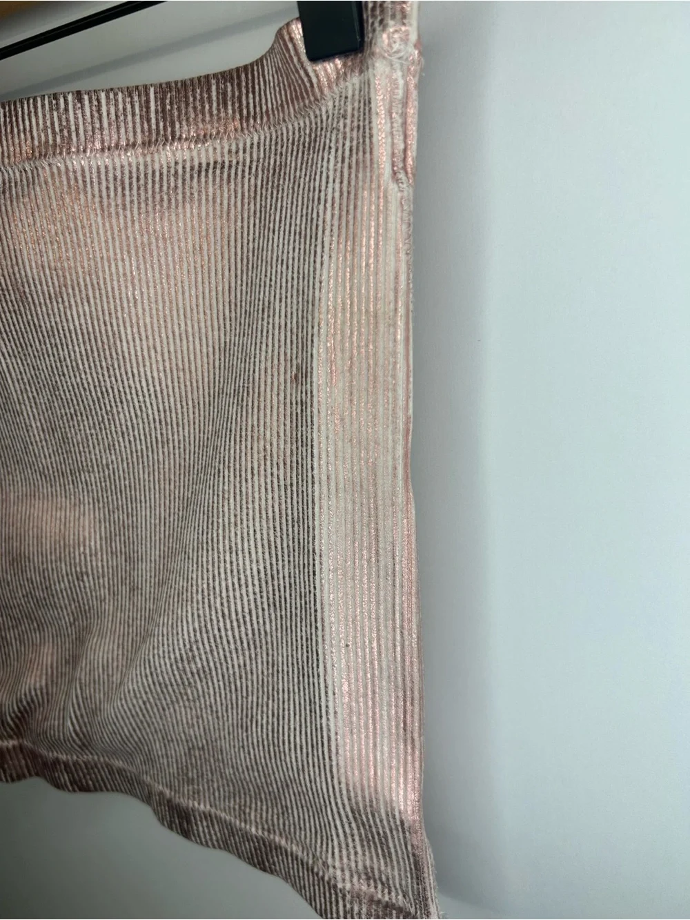 *NWT* Intimately Free People Women’s Pink Foil Carrie Tube Top, Size Medium - Picture 5 of 9